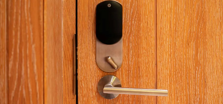 Automatic Locking Door Knob Yreka