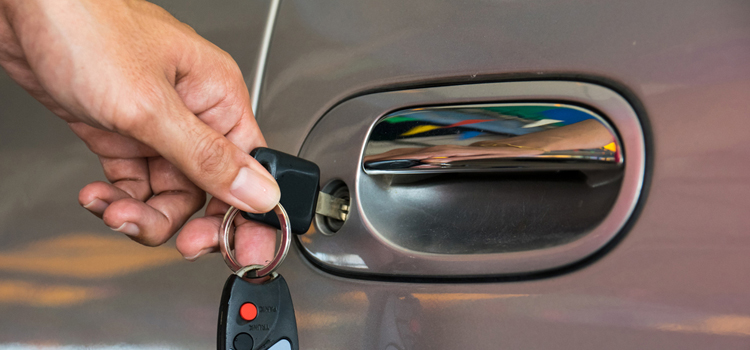 Car door lock repair in Yreka